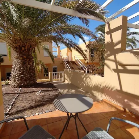 Apartman Zo Slnecnou Terasou Lägenhet *